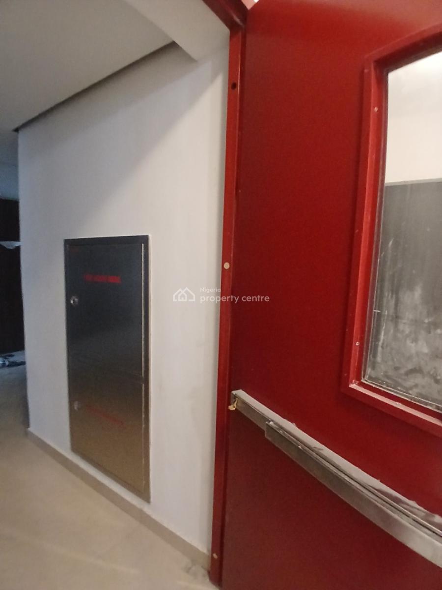 3 Bedroom Flat, Lekki Phase 1, Lekki, Lagos, Flat / Apartment for Sale