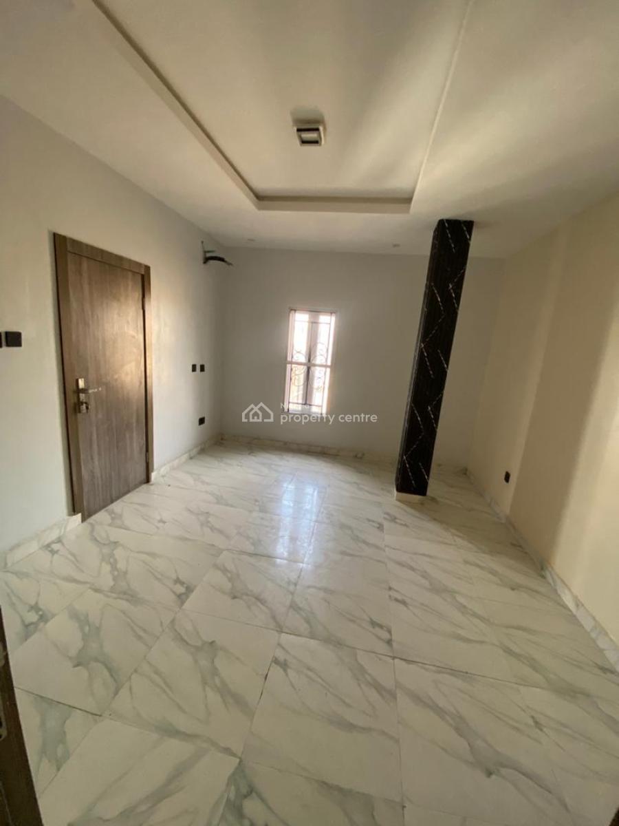 Tastefully Finished Four Bedroom Pent Flat, Lekki Right Side By White Sand School, Lekki Phase 1, Lekki, Lagos, Flat / Apartment for Rent