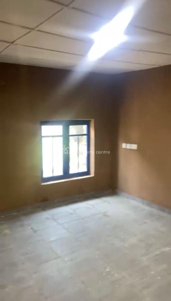 Spacious Miniflat, Oworonshoki, Shomolu, Lagos, Mini Flat (room and Parlour) for Rent