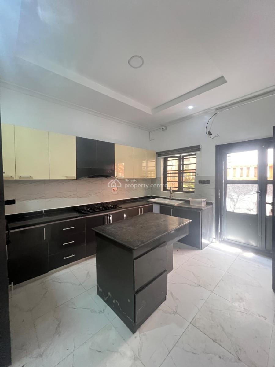 4 Bedroom Terrace Duplex with Inverter, Conservation Way Chevron, Lekki Phase 2, Lekki, Lagos, Terraced Duplex for Rent
