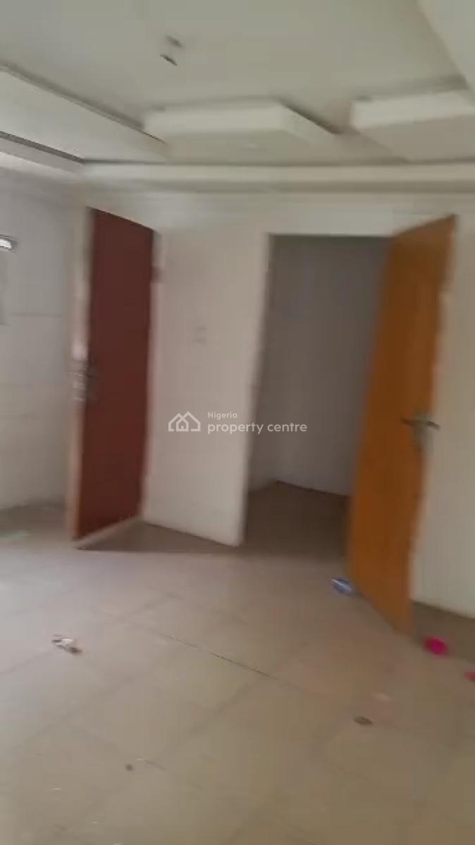 Shop Space on 2 Floors, Toyin Street, Ikeja, Lagos, Shop for Rent