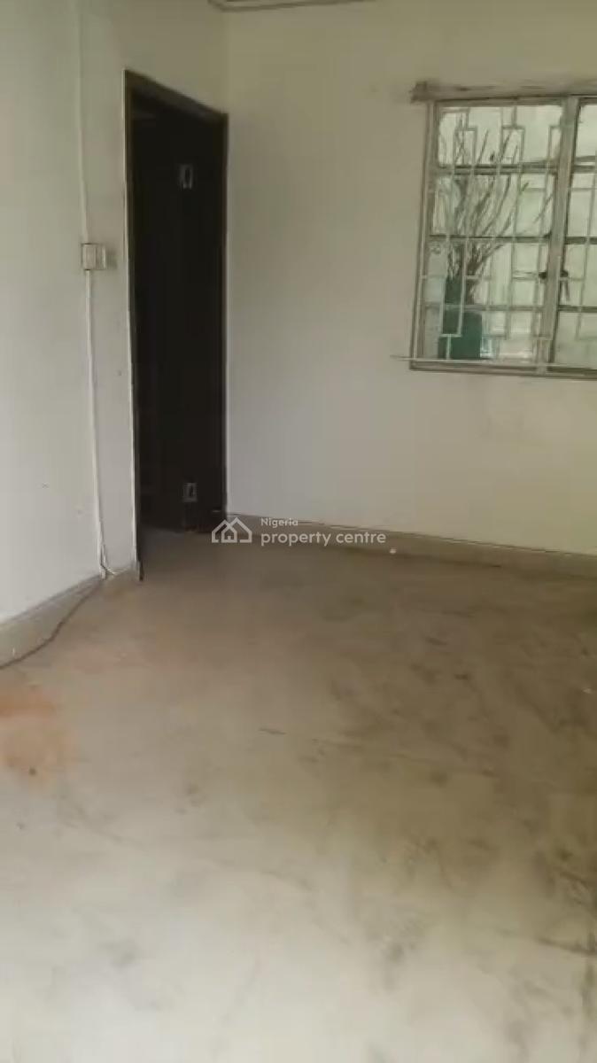 Shop Space on 2 Floors, Toyin Street, Ikeja, Lagos, Shop for Rent