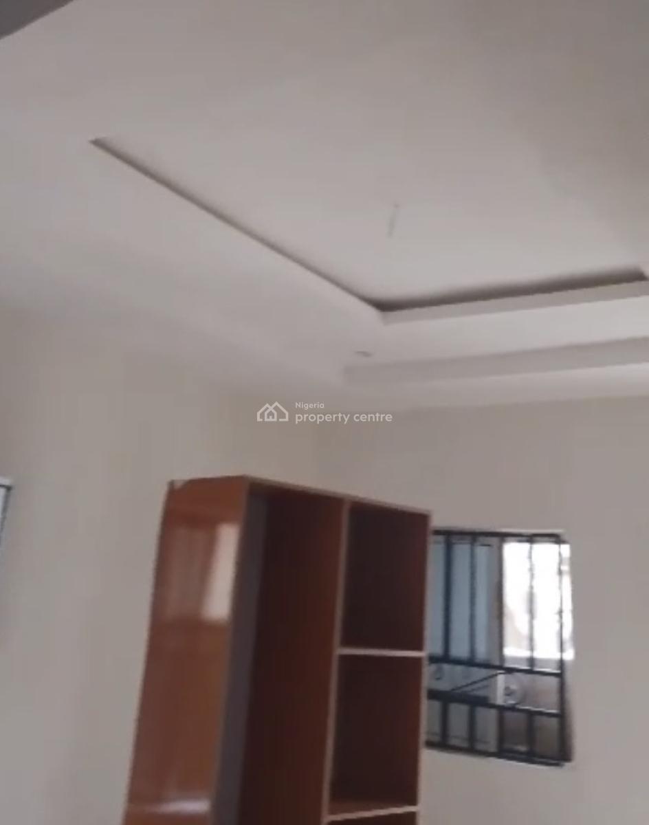 Nice Room and Parlor in a Good Location, Akabueze Street, Majek, Sangotedo, Ajah, Lagos, Mini Flat (room and Parlour) for Rent