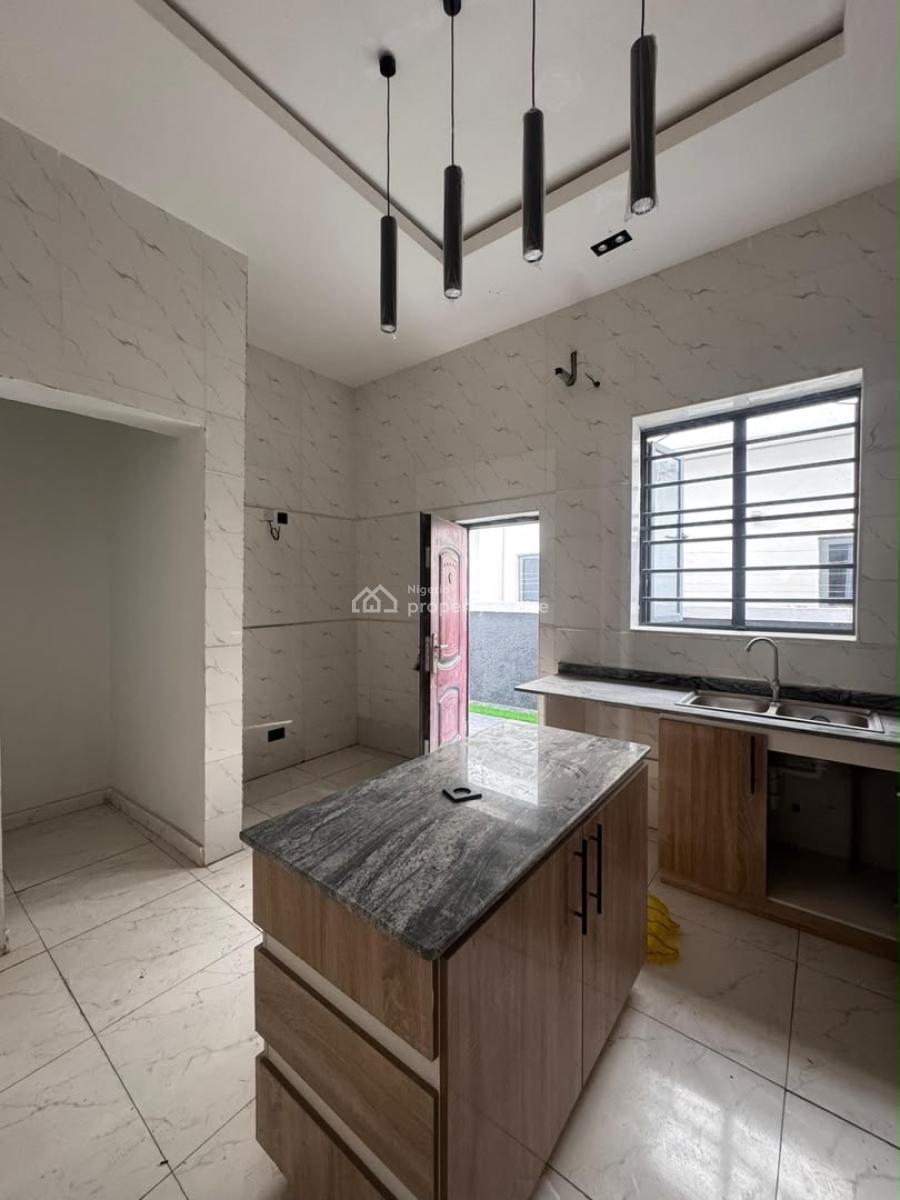 4 Bedroom Semi Detached Duplex + Bq, Orchid Road, Lekki, Lagos, Semi-detached Duplex for Rent