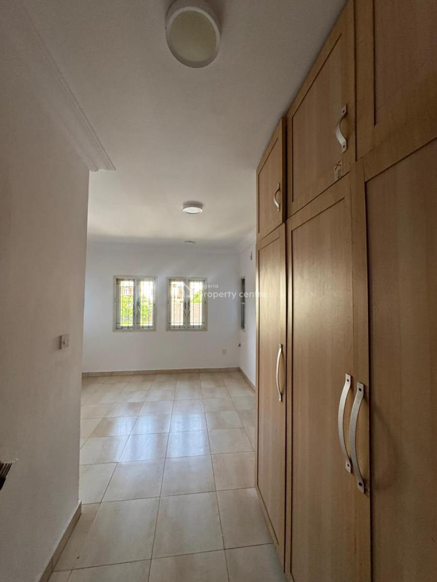 3 Bedroom Apartment with Bq, Lekki Phase 1, Lekki, Lagos, Flat / Apartment for Rent