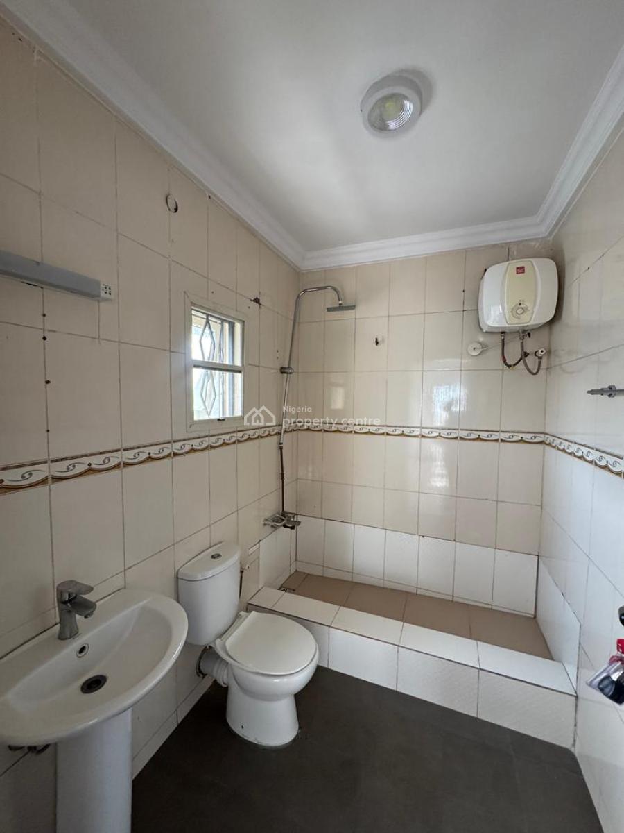 3 Bedroom Apartment with Bq, Lekki Phase 1, Lekki, Lagos, Flat / Apartment for Rent