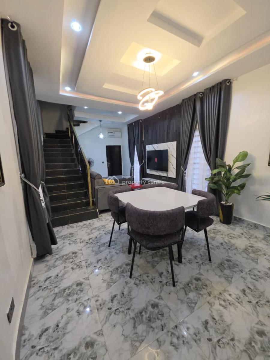 Home Away From Home: Luxury 2 Bedroom Serviced Apartment, Airport Road, Lugbe, Kiami, Lugbe District, Abuja, Flat / Apartment Short Let