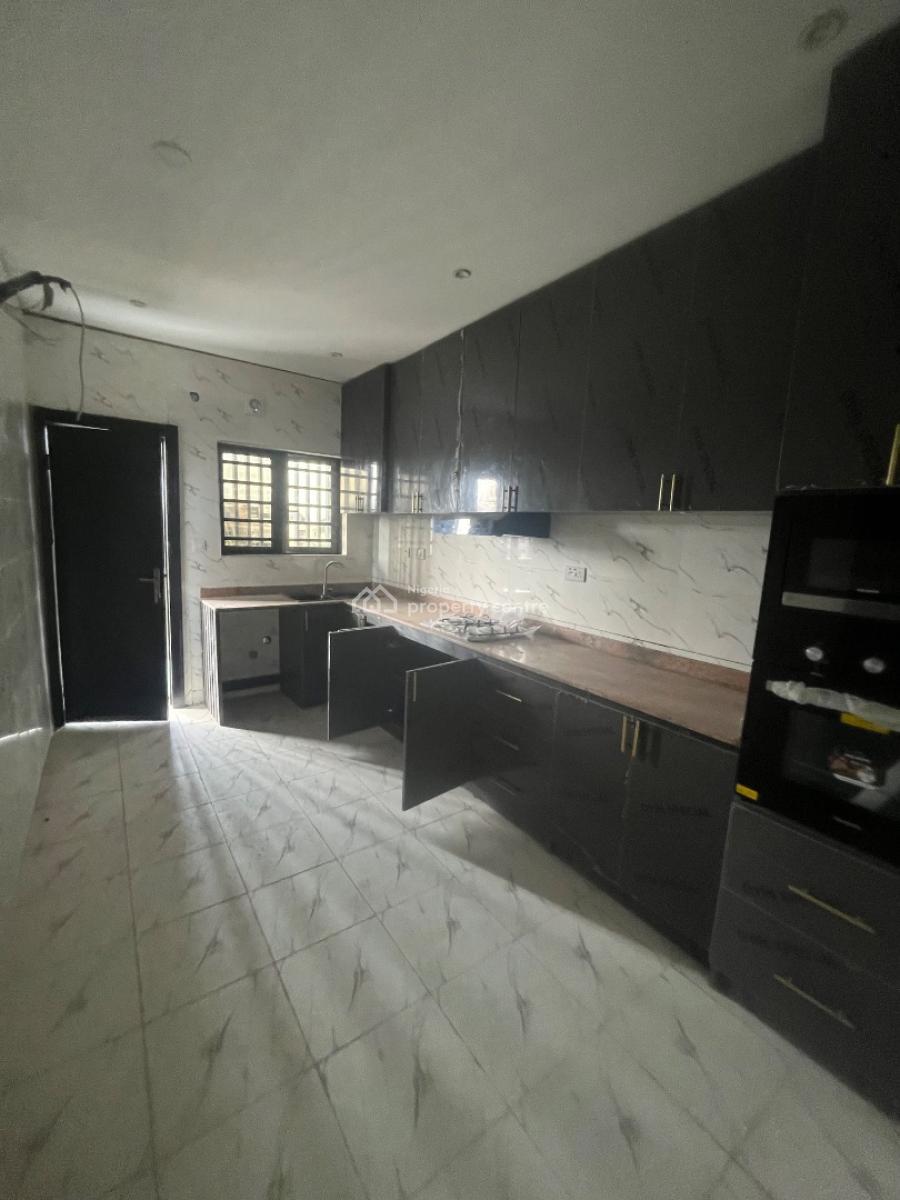 Brand New Luxury 2 Bedroom Flat Upstairs with Good Road, Abraham Adesanya, Ajah, Lagos, Flat / Apartment for Rent