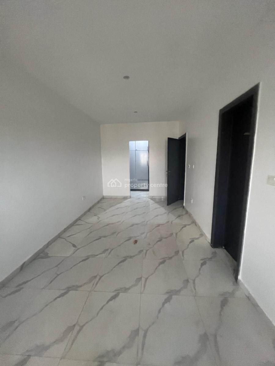 Brand New Luxury 2 Bedroom Flat Upstairs with Good Road, Abraham Adesanya, Ajah, Lagos, Flat / Apartment for Rent