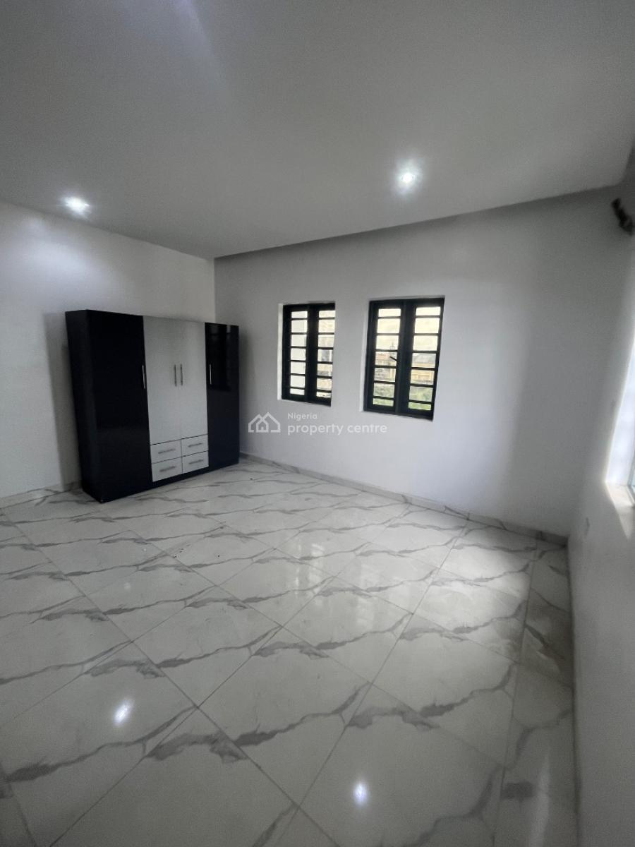 Brand New Luxury 2 Bedroom Flat Upstairs with Good Road, Abraham Adesanya, Ajah, Lagos, Flat / Apartment for Rent