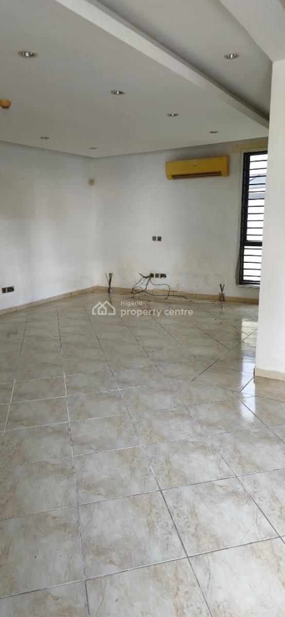 Decent 2 Bedroom Spacious Serviced Apartment with Pool, Gym & Garden, Banana Island, Banana Island, Ikoyi, Lagos, Flat / Apartment for Rent