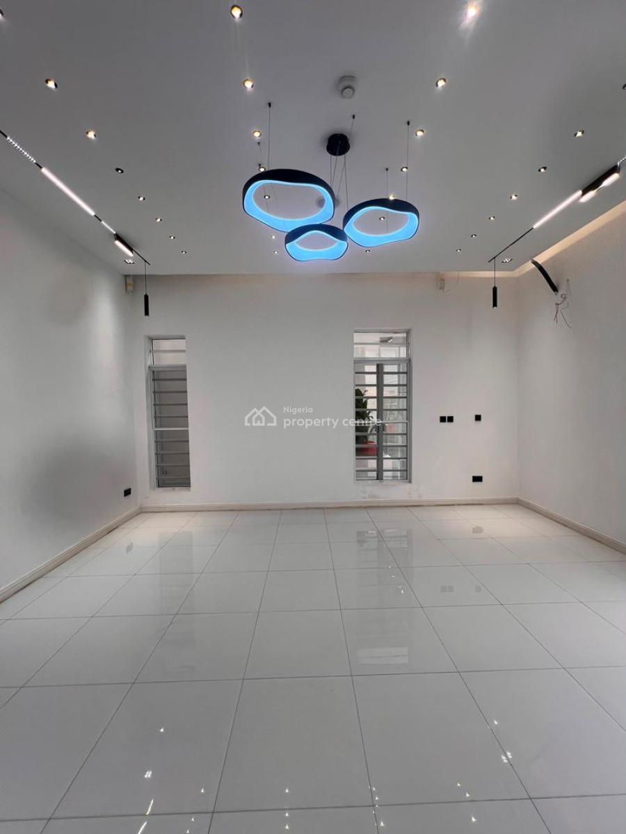 Beautifully Designed 5 Bedroom Deatched Duplex with Rooftop Lounge, Lekki Phase 1, Lekki, Lagos, Detached Duplex for Sale