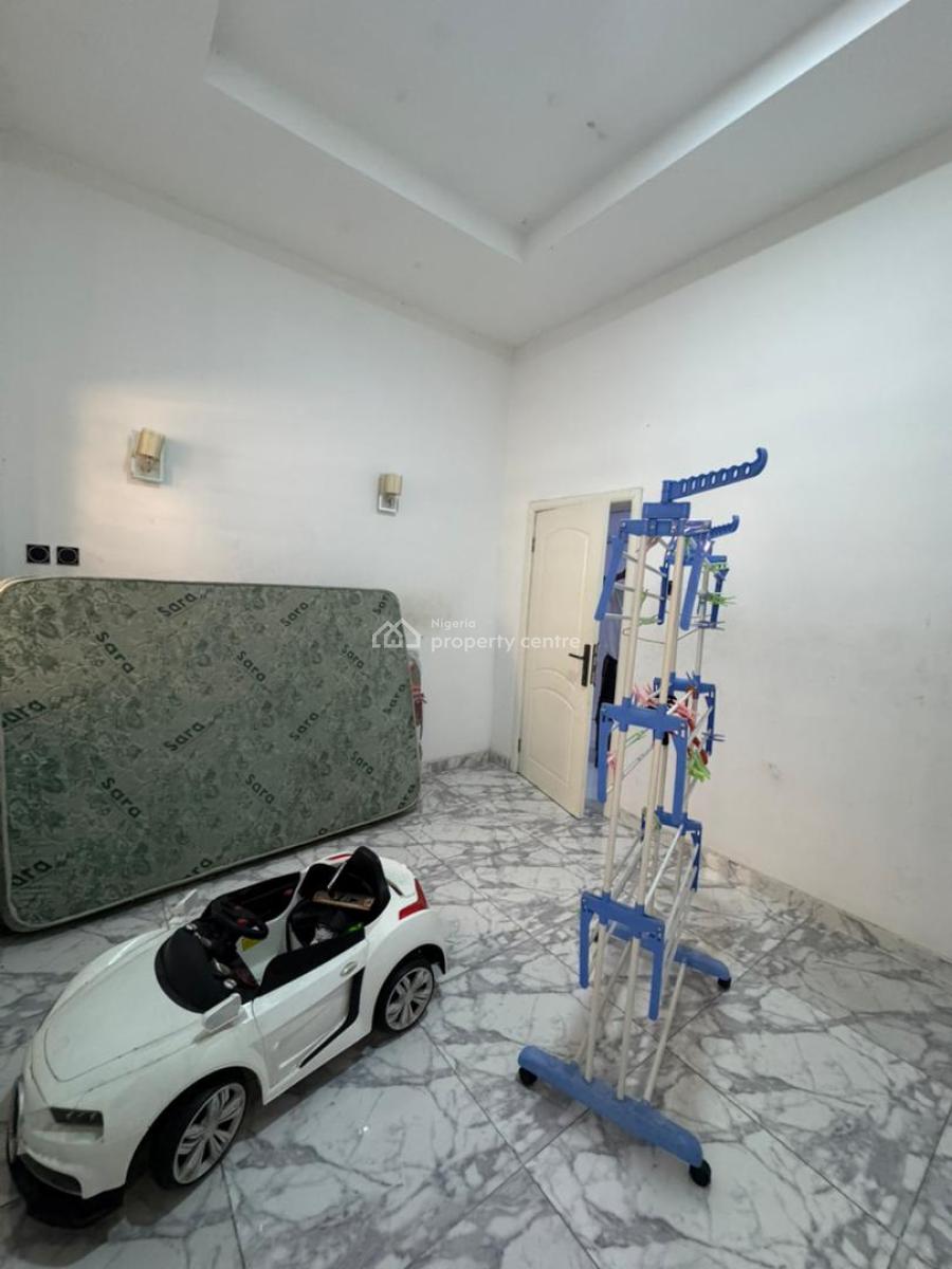 Spacious 5 Bedroom Fully Detached Duplex Plus a Room Bq, Chevron Drive, Lekki, Lagos, Detached Duplex for Rent