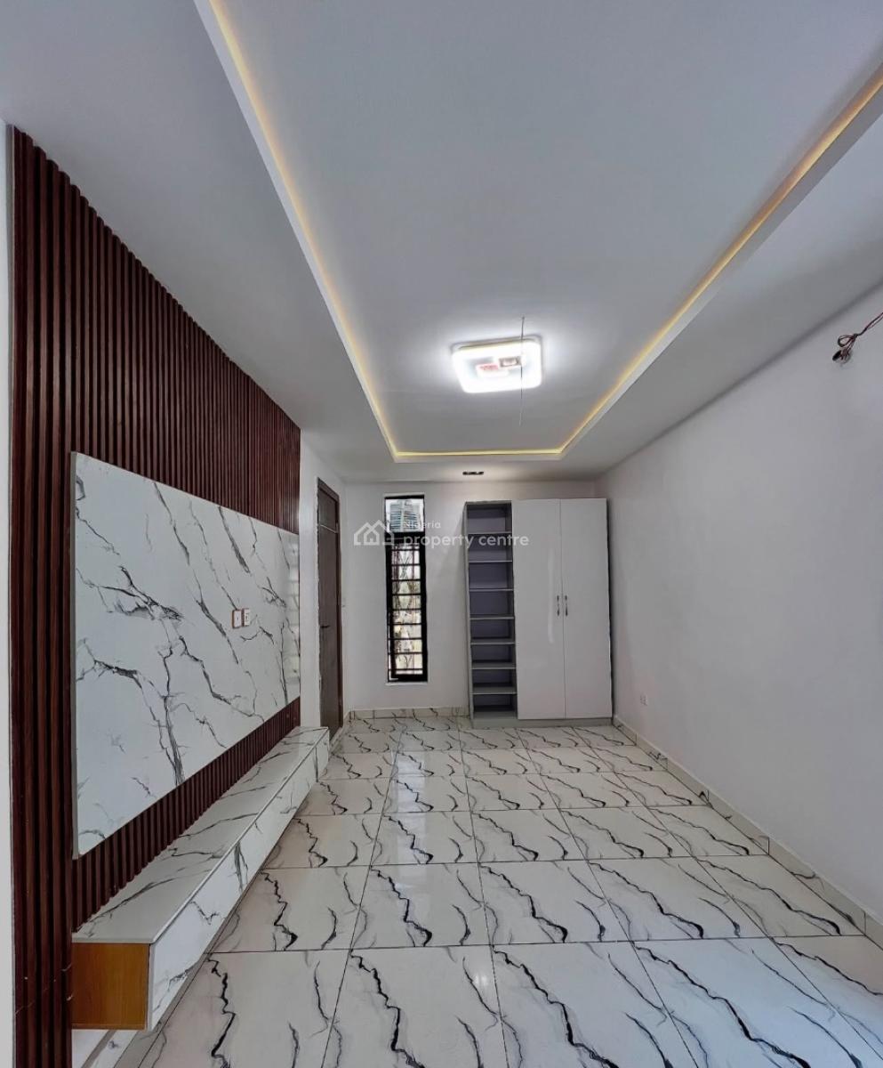 5 Bedrooms Fully Detached with Swimming Pool, Rooftop Terrace, Ikota, Lekki, Lagos, Detached Duplex for Sale