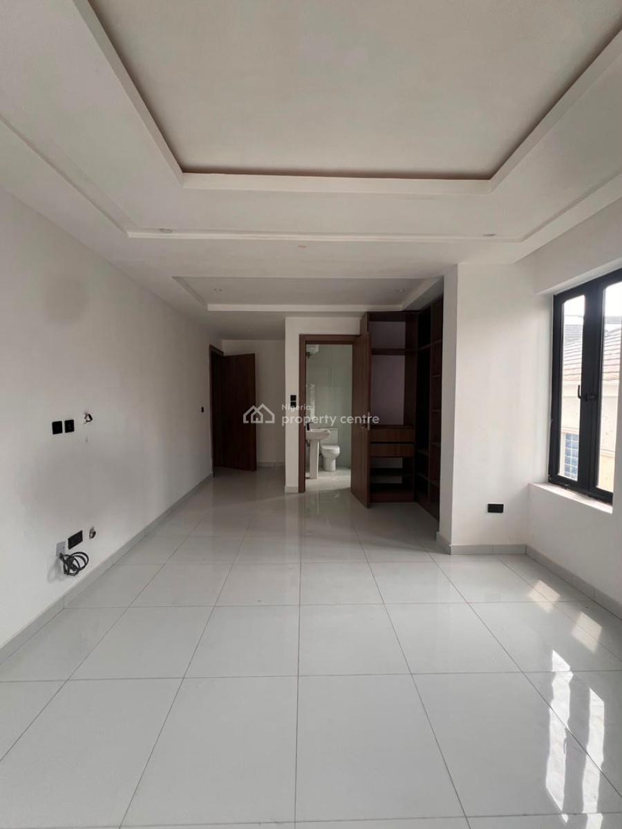Stunning 2 Bedroom Apartment with Elevator, Swimming Pool in a Secured, Stunning 2 Bedroom Apartment with Elevator, Swimming Pool, Ikate, Lekki, Lagos, Flat / Apartment for Sale