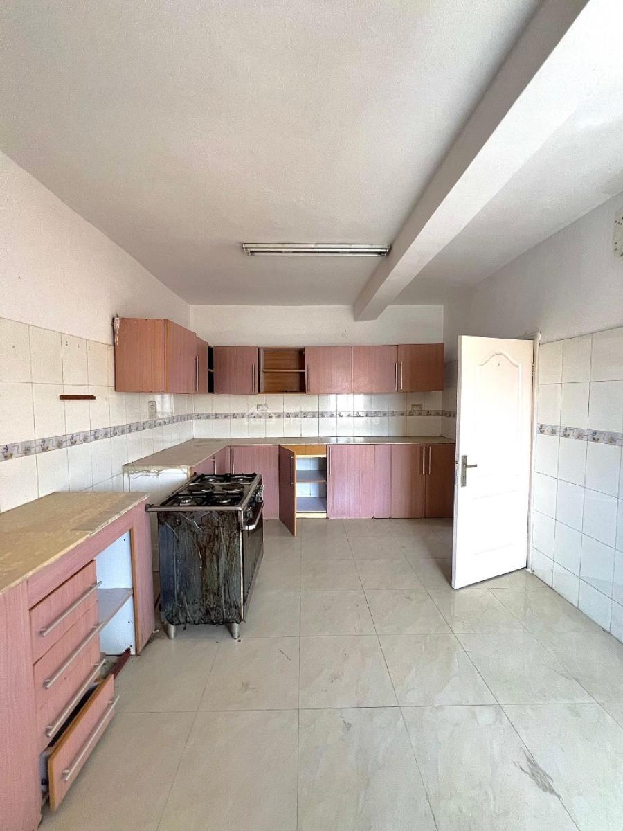 Waterfront 3-bedroom Apartment with Bq & Swimming Pool, Lekki Phase 1, Lekki, Lagos, Flat / Apartment for Rent