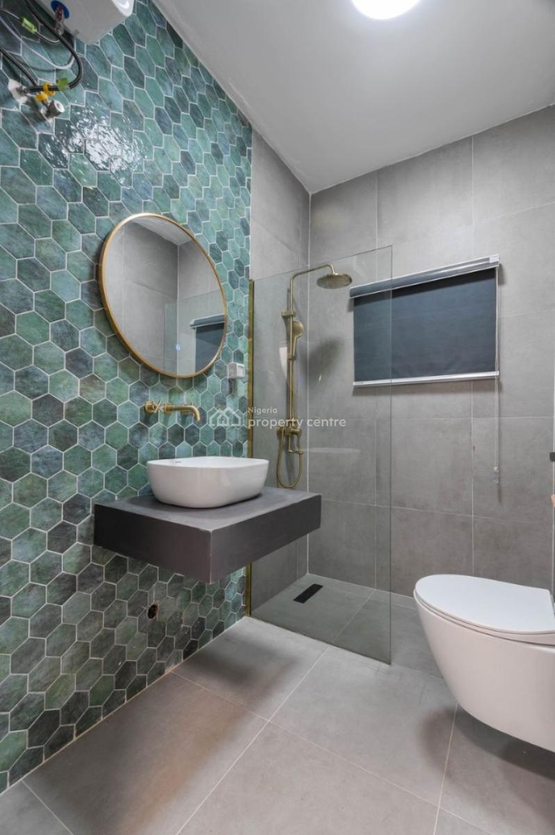 Beautifully Furnished 3-bedroom Apartment + Bq, Pool, Gym, Wi-fi, Lekki Phase 1, Lekki, Lagos, Flat / Apartment for Rent