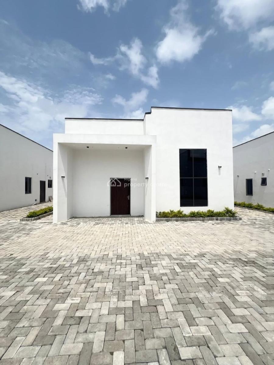 𝐋𝐔𝐗𝐔𝐑𝐈𝐎𝐔𝐒 2 𝐁𝐄𝐃𝐑𝐎𝐎𝐌 𝐅𝐔𝐋𝐋𝐘 𝐃𝐄𝐓𝐀𝐂𝐇𝐄𝐃, Ajah, Lagos, Detached Bungalow for Rent