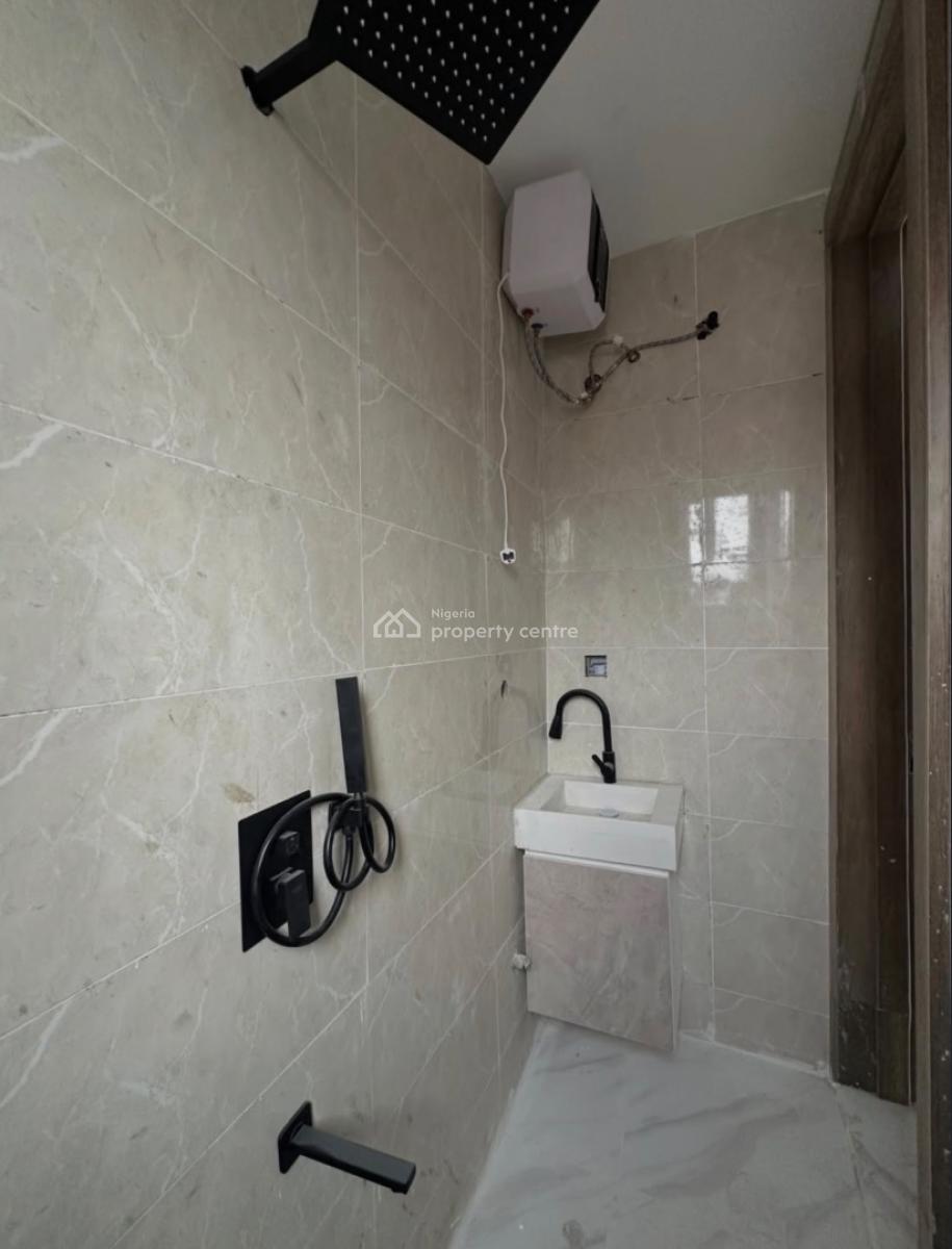 Beautiful 1 Bedroom Apartment in a Serene Neighborhood, Lekki Phase 1, Lekki, Lagos, Mini Flat (room and Parlour) for Rent
