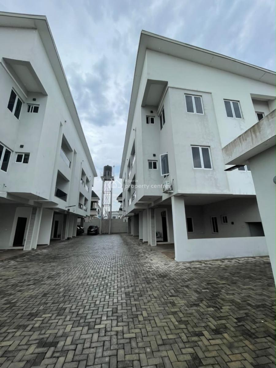 Luxurious Paris-themed 4-bedroom Terrace Apartment, Orchid Road, Lekki, Lagos, Terraced Duplex Short Let