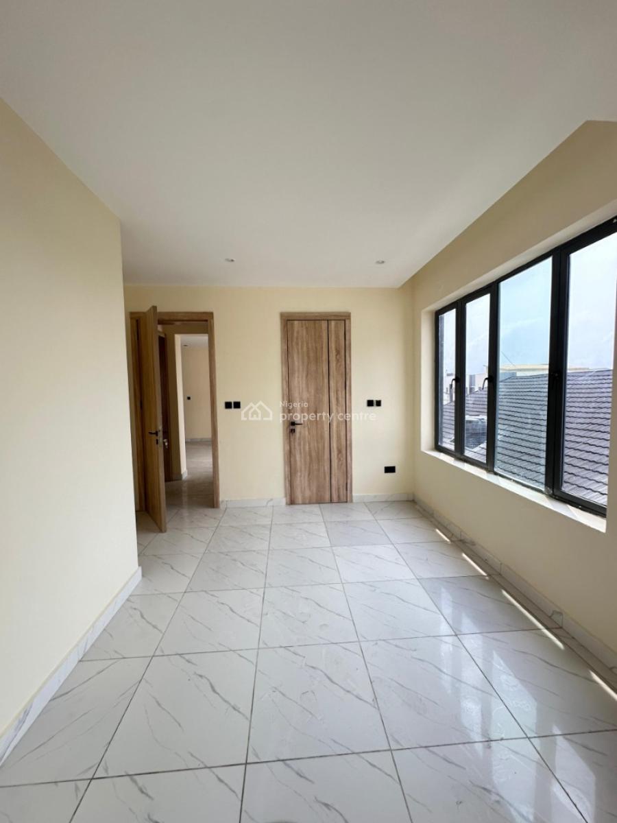 Well-built Luxury Spacious 2 Bedroom Apartment with Elevator, Ikate, Lekki, Lagos, Flat / Apartment for Sale