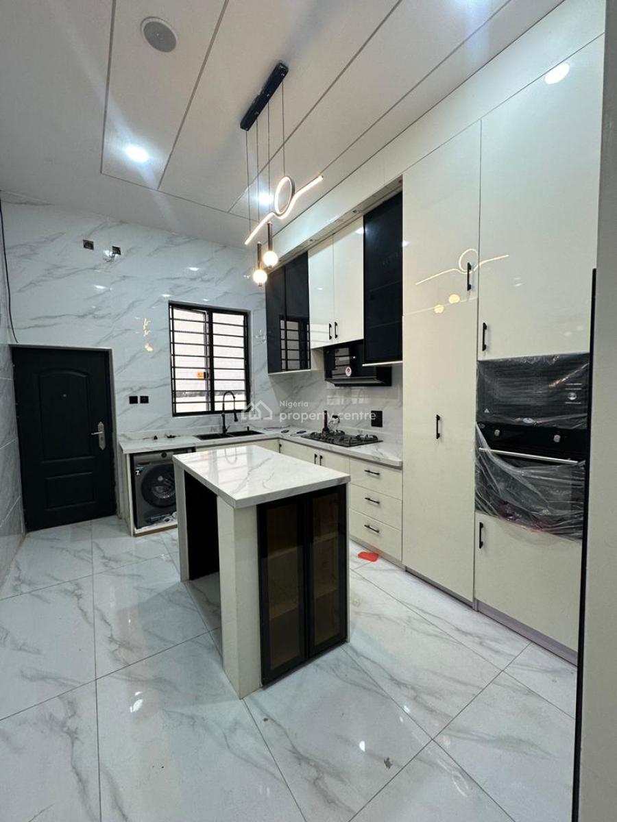 Well-built Luxury Spacious 5 Bedroom Fully Detached Duplex with Bq, Ikota, Lekki, Lagos, Detached Duplex for Sale