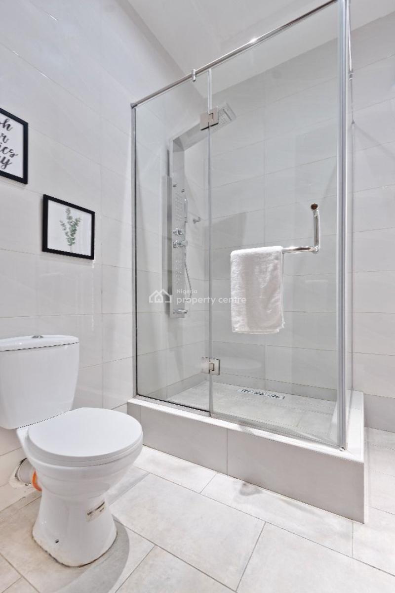 Luxury 3-bedroom Apartment with Swimming Pool & Resort-style Comfort, Lekki Phase 1, Lekki, Lagos, Flat / Apartment Short Let