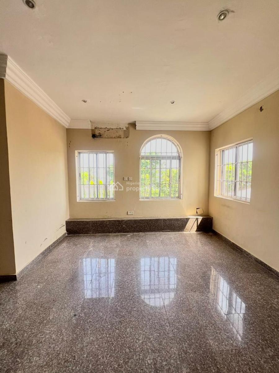 Spacious Waterfront 3-bedroom Apartment with Bq, Pool, Gym, Lekki Phase 1, Lekki, Lagos, Flat / Apartment for Rent