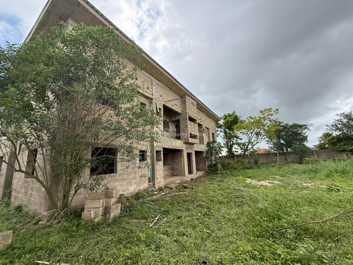 Fully Fenced Uncompleted 4 Units of 2 Bedrooms Is Available, Unity Estate, Oba Ile, Akure, Ondo, Flat / Apartment for Sale