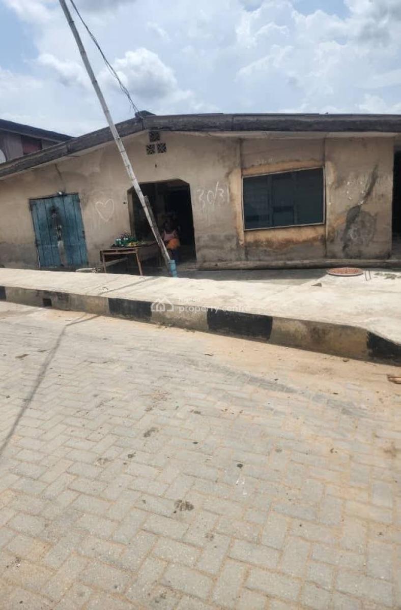 Land Measuring 500sqm with Demolishable Structure, Alapere, Ketu, Lagos, Residential Land for Sale