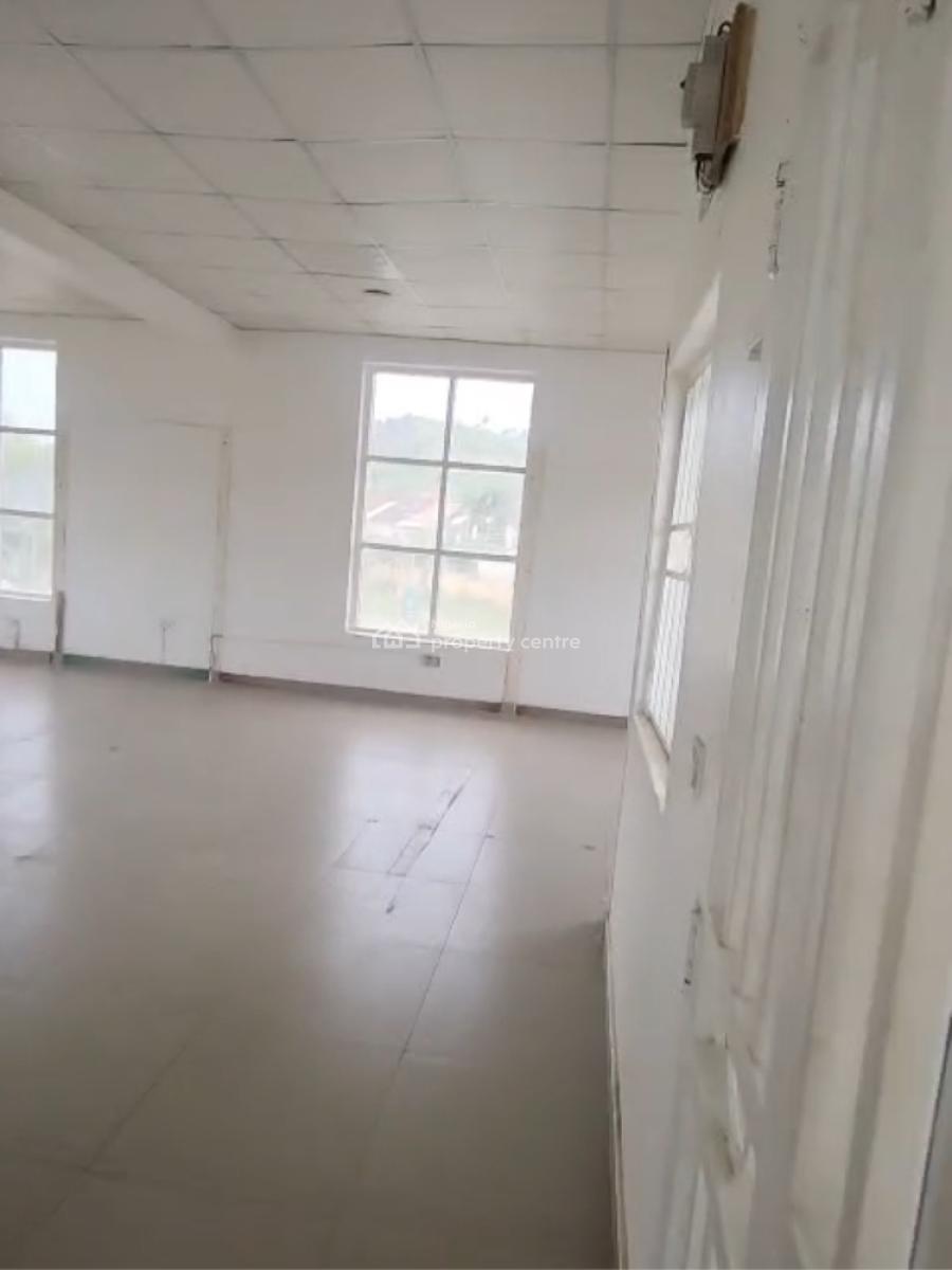 Spacious Office/ Shop Space, Franca Afegbua Crescent Apo Legislative Quaters, Apo, Abuja, Plaza / Complex / Mall for Rent