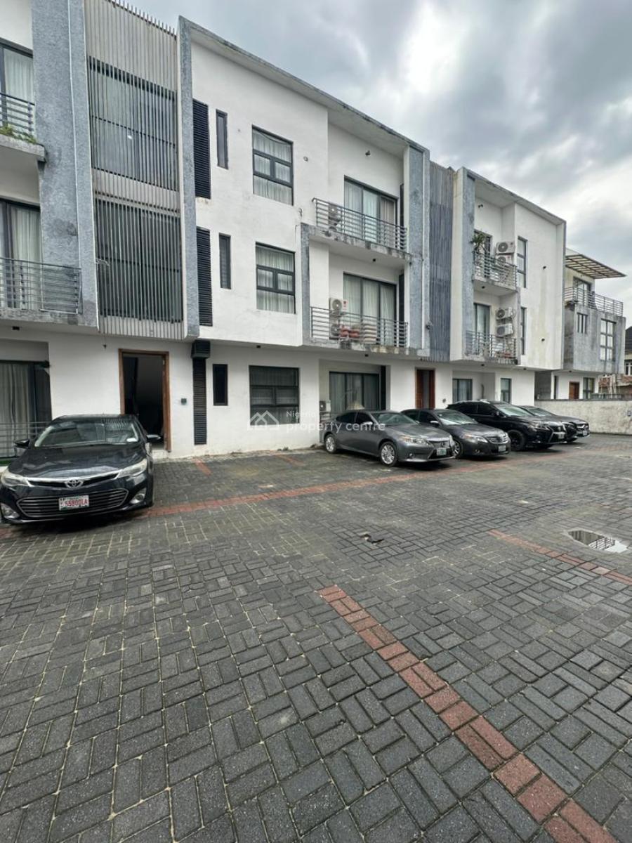 Well Maintained 2 Bedroom Apartment, Chevron Toll Gate, Lekki Phase 2, Lekki, Lagos, Flat / Apartment for Rent