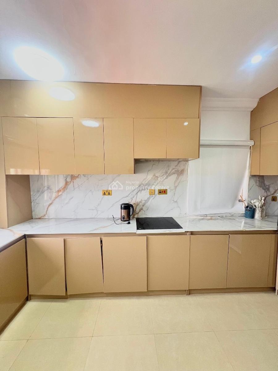 Luxury Furnished Waterfront 2-bedroom Penthouse + Bq & Swimming Poo, Lekki Phase 1, Lekki, Lagos, Flat / Apartment for Rent