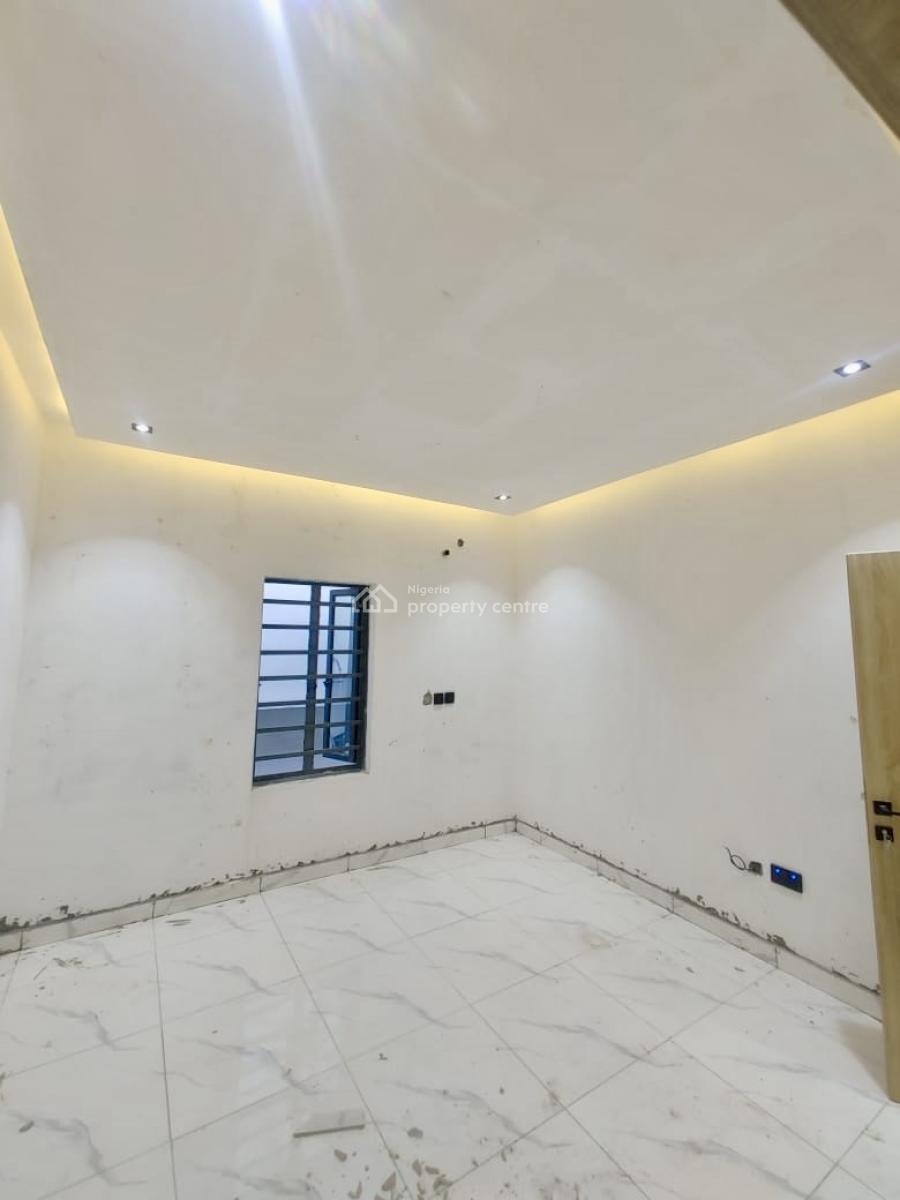 Newly Built, Behind Blenco, Sangotedo, Ajah, Lagos, Flat / Apartment for Rent