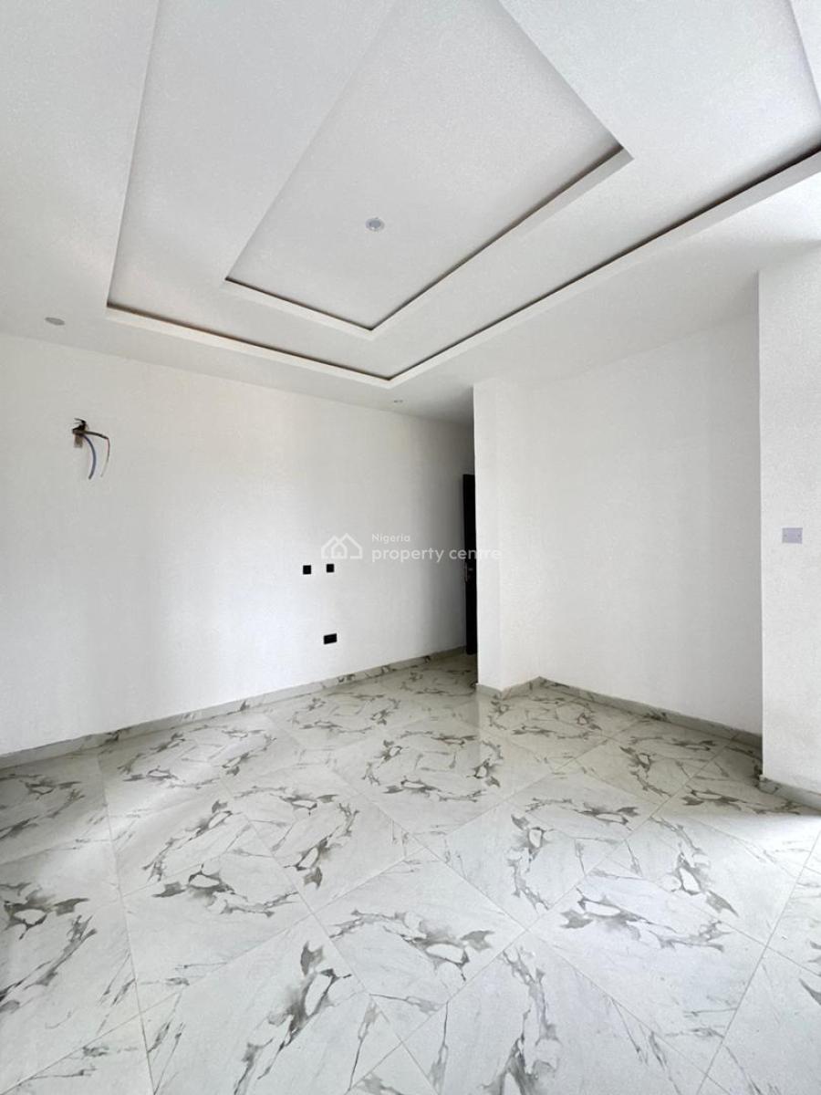 Beautiful Well Built 3 Bedroom Apartment in a Well Secured Estate, Yaba, Lagos, Flat / Apartment for Sale