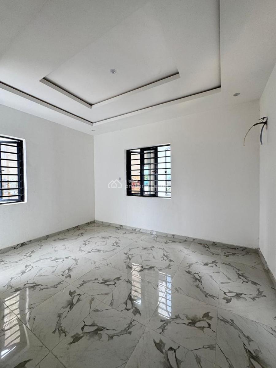 Beautiful Well Built 3 Bedroom Apartment in a Well Secured Estate, Yaba, Lagos, Flat / Apartment for Sale