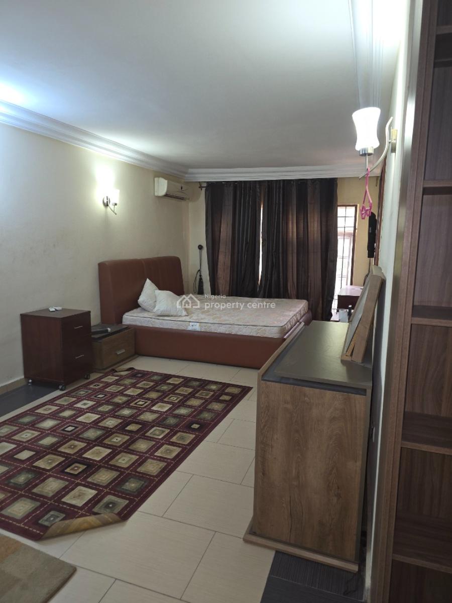 Luxury Four-bedroom Fully Furnished Terrace Apartment, Thames Street, Maitama District, Abuja, Terraced Duplex for Sale