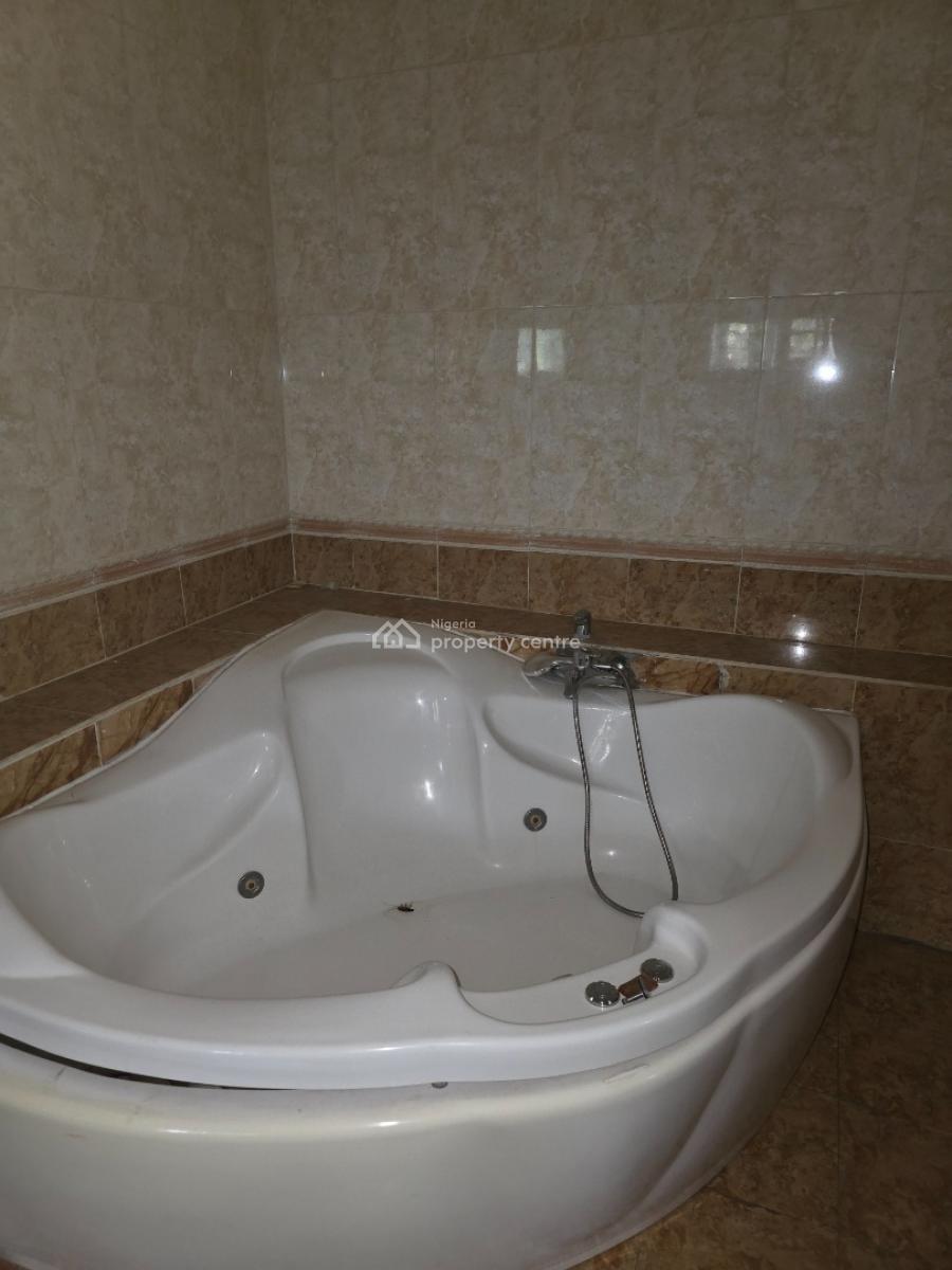 Luxury Four-bedroom Fully Furnished Terrace Apartment, Thames Street, Maitama District, Abuja, Terraced Duplex for Sale
