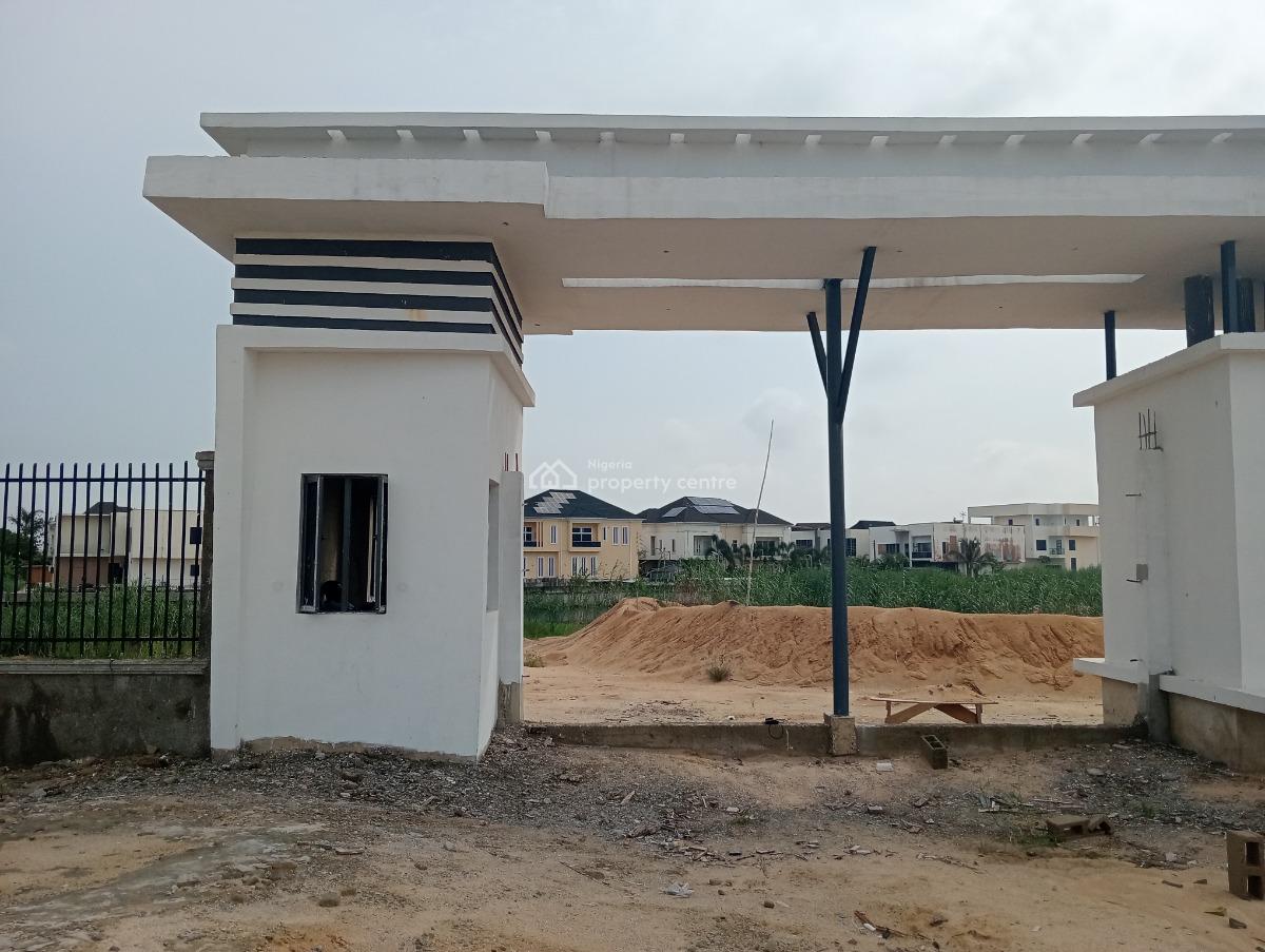 Secure a Prime Commercial Plot in Chevron Lekki --- C of O Confirmed  S, Chevron Drive, Lekki, Lagos, Lekki, Lagos, Plaza / Complex / Mall for Sale