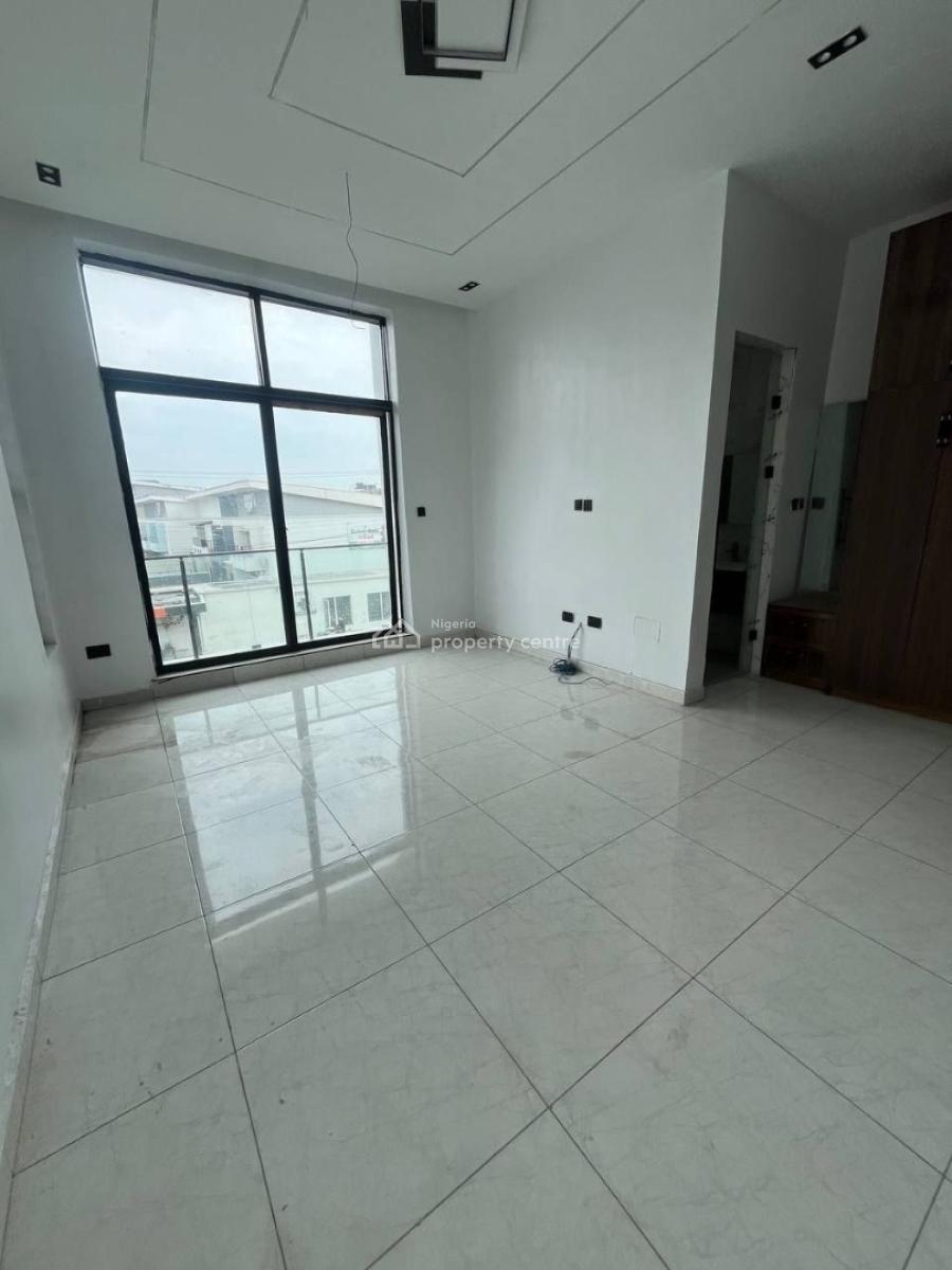 4 Bedroom Semi-detached House with a Room Bq, Ikota, Lekki, Lagos, Semi-detached Duplex for Sale