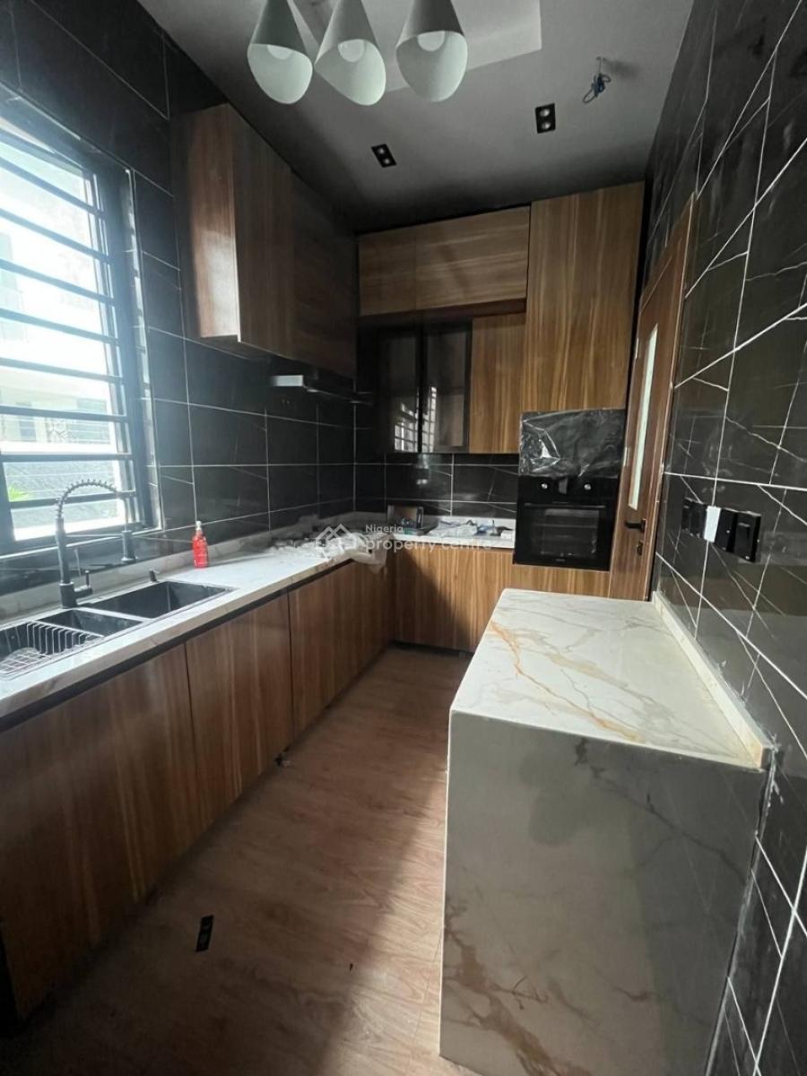 4 Bedroom Semi-detached House with a Room Bq, Ikota, Lekki, Lagos, Semi-detached Duplex for Sale