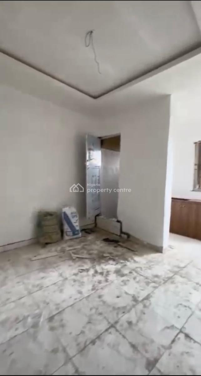 Self Contain Available, Bariga, Shomolu, Lagos, Self Contain (single Rooms) for Rent