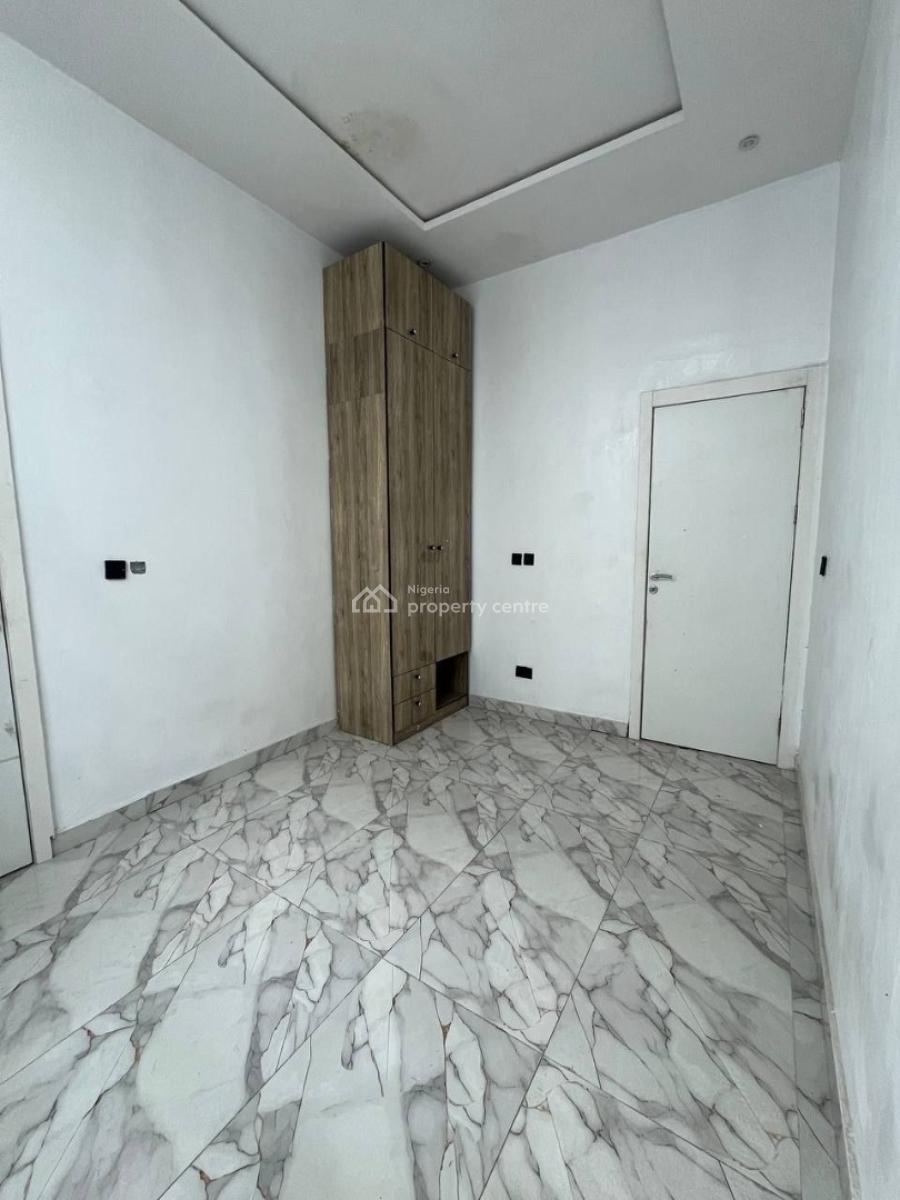 4 Bedroom Semi-detached House with a Room Bq, Ikota, Lekki, Lagos, Semi-detached Duplex for Sale