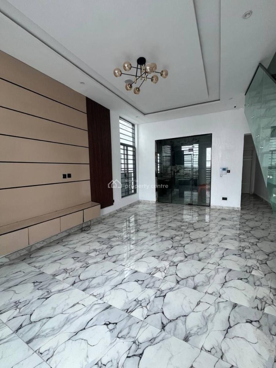 4 Bedroom Semi-detached House with a Room Bq, Ikota, Lekki, Lagos, Semi-detached Duplex for Sale