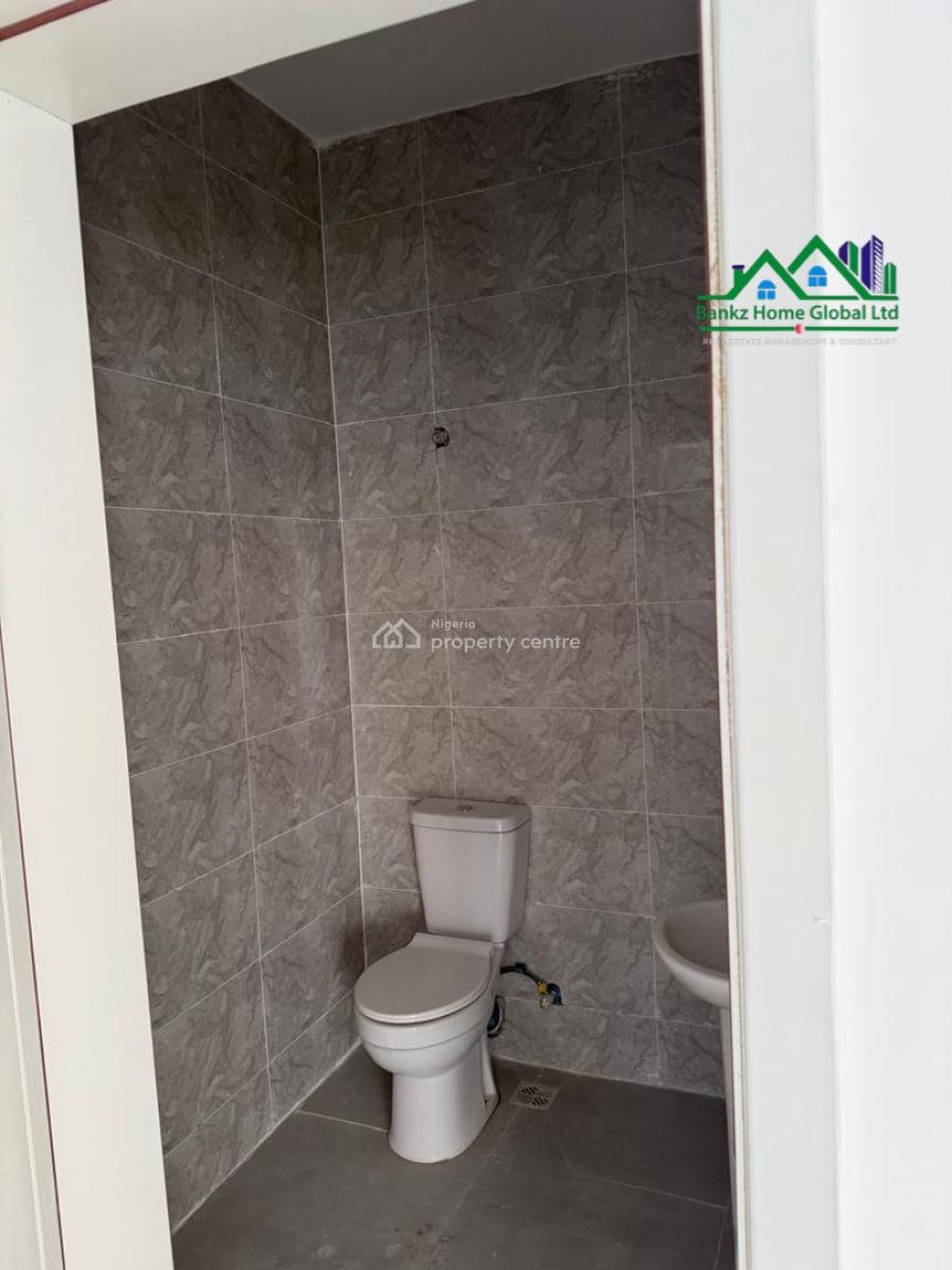Brand New 3 Bedroom Pent Apartment with a Bq, Lekki Phase 1, Lekki, Lagos, Flat / Apartment for Sale