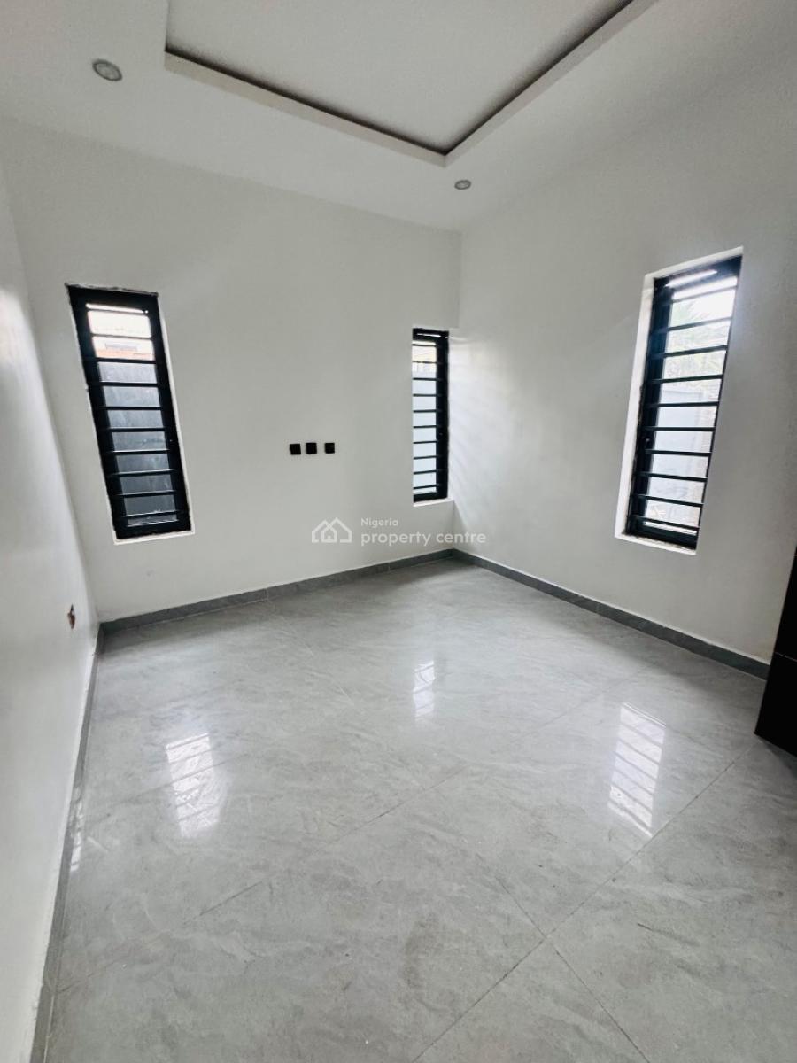Affordable 2 Bedroom Apartment in a Beautiful Neighborhood, Surulere, Lagos, Flat / Apartment for Sale