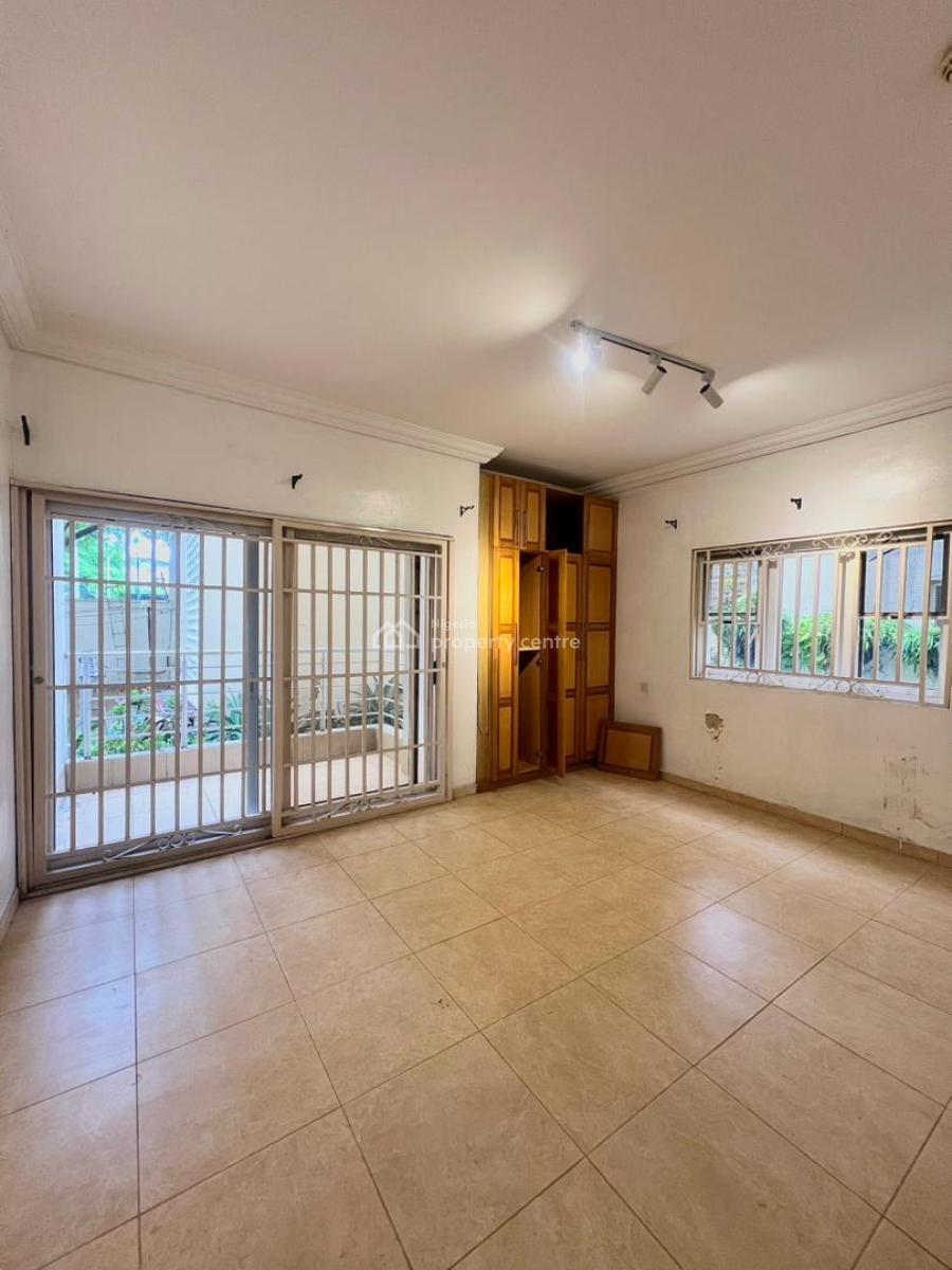 Spacious Waterfront 3-bedroom Apartment + Bq, Pool, Sport Facilities, Banana Island, Ikoyi, Lagos, Flat / Apartment for Rent