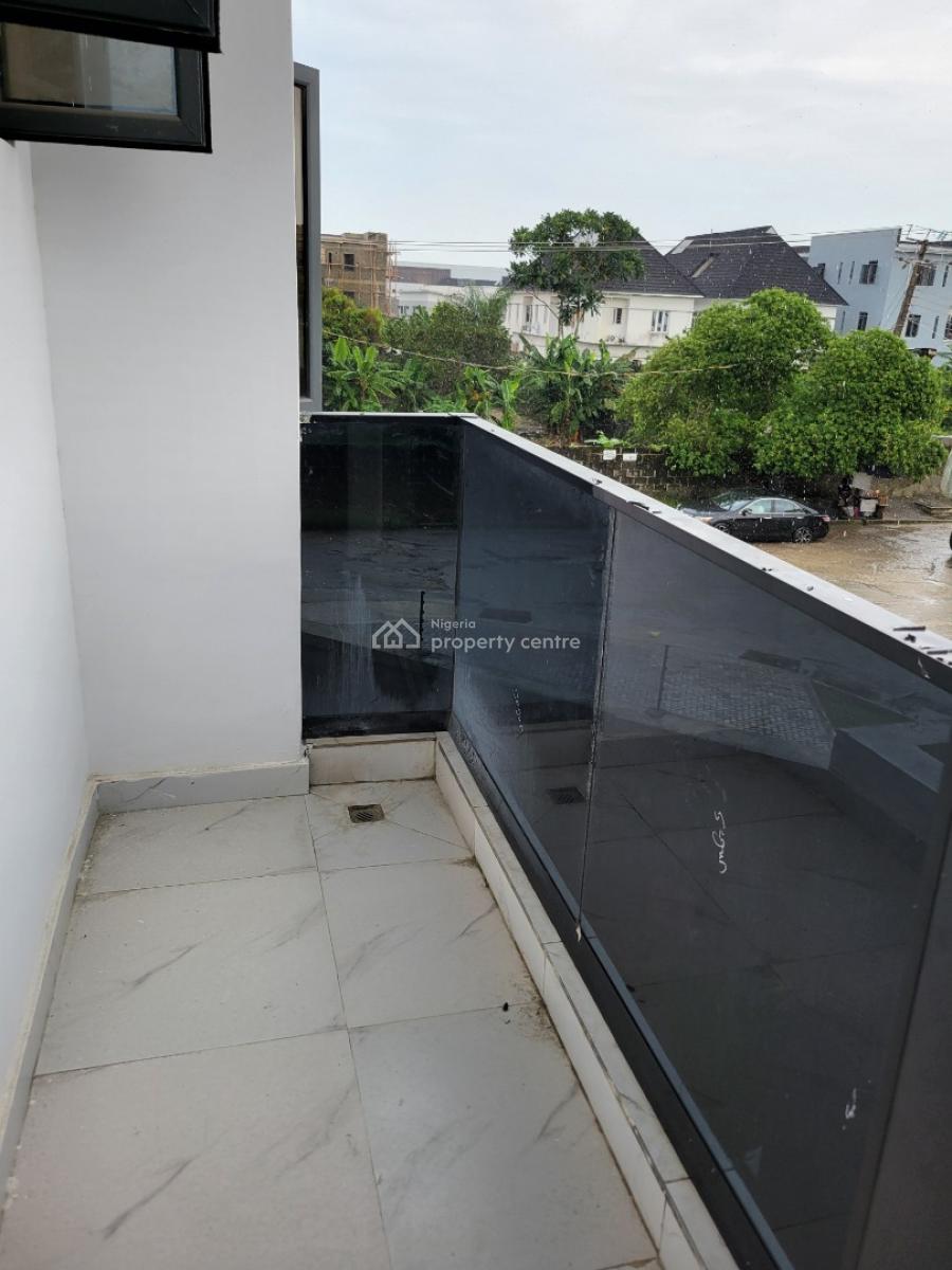 Newly Built and Spacious 2-bedroom Apartment with Swimming Pool, Lekki Peninsula Scheme 2, Off Ogombo Road, Ogombo, Ajah, Lagos, Flat / Apartment for Rent