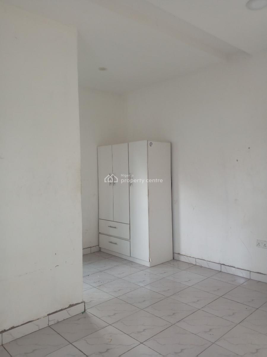 Luxury Neatly Used Mini Flat Downstairs P.o.papartment, Unity Estate Gbetu, Awoyaya, Ibeju Lekki, Lagos, Mini Flat (room and Parlour) for Rent