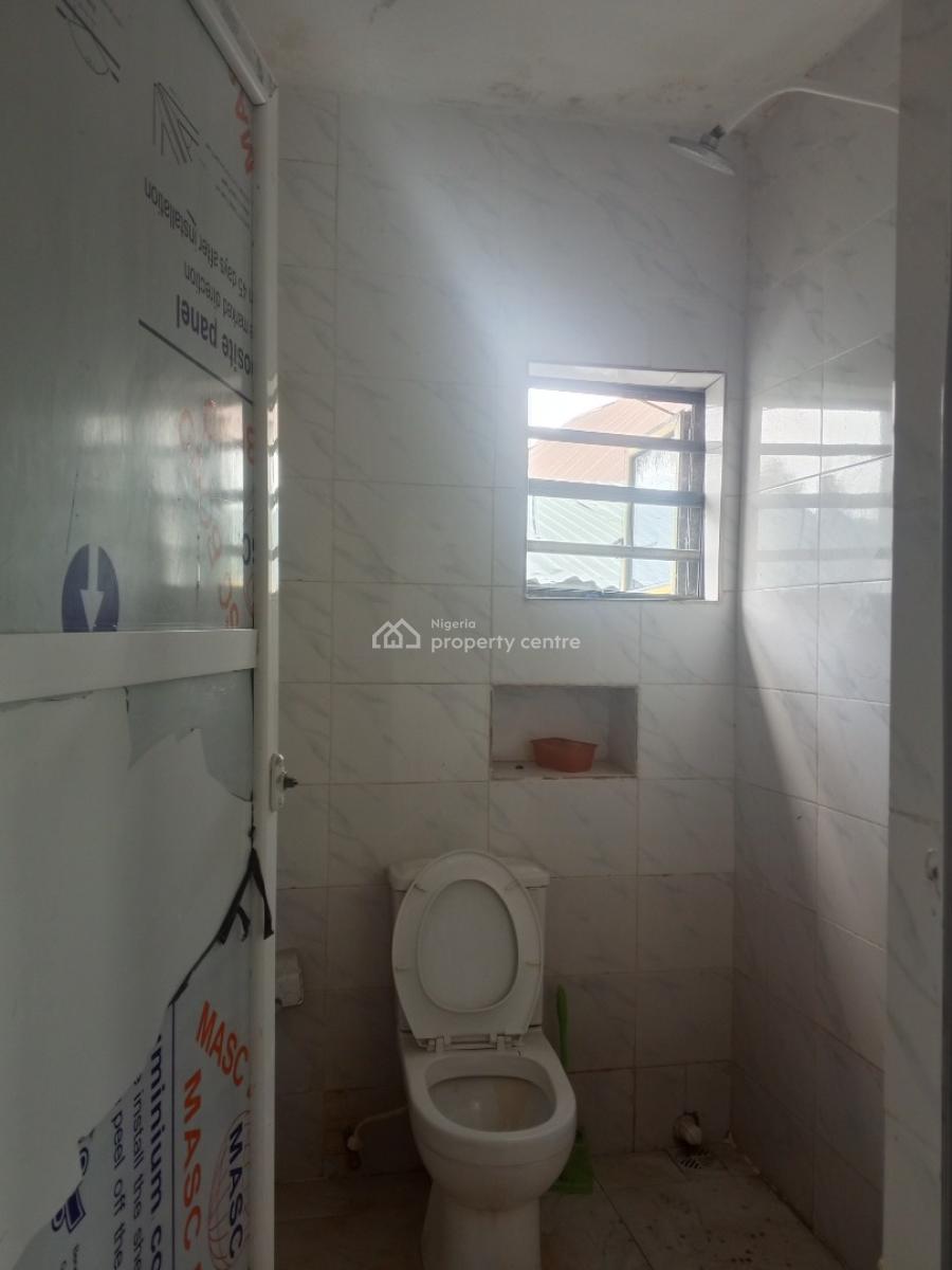 Luxury Neatly Used Mini Flat Downstairs P.o.papartment, Unity Estate Gbetu, Awoyaya, Ibeju Lekki, Lagos, Mini Flat (room and Parlour) for Rent
